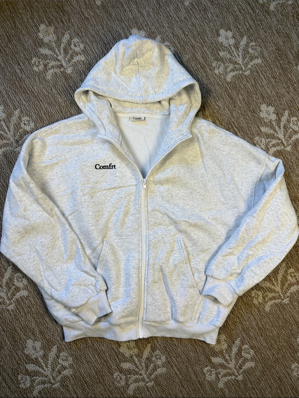 Comfrt Men's Light Gray Full-Zip Hoodie Sweater